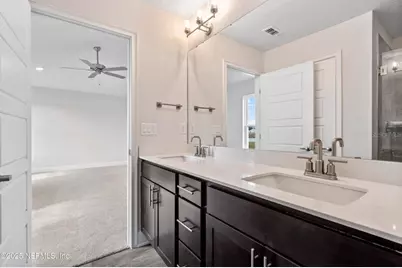 129 Pritchard Drive, Palm Coast, FL 32164 - Photo 10