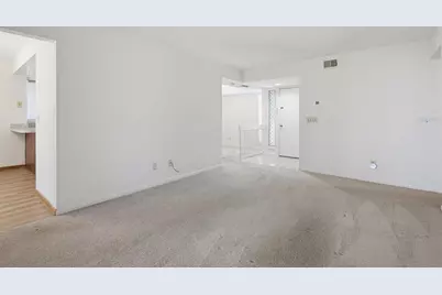 7 Mid Pines Circle, Palm Coast, FL 32137 - Photo 4