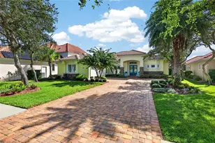 28 N Waterview Dr, Palm Coast, FL 32137 - Photo 2