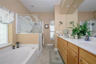 19 Firethorn Ln, Palm Coast, FL 32137 - Photo 14