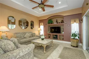 19 Firethorn Ln, Palm Coast, FL 32137 - Photo 10