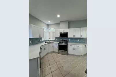 5754 Parkview Lake Drive, Orlando, FL 32821 - Photo 38