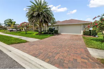 64 Arena Lake Drive, Palm Coast, FL 32137 - Photo 4