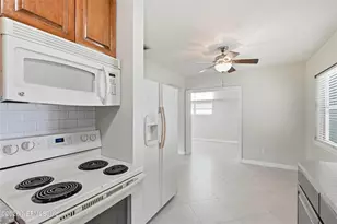5239 Glenwood Ave, Jacksonville, FL 32205 - Photo 16