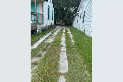 2018 Brackland Street, Jacksonville, FL 32206 - Photo 6
