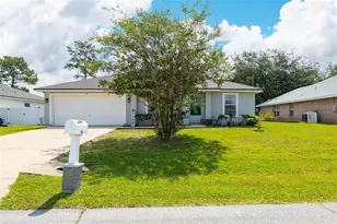 25 Rockingham Ln, Palm Coast, FL 32164 - Photo 2