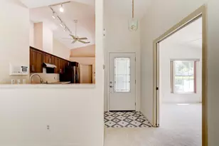 317 Glenbriar Cir, Daytona Beach, FL 32114 - Photo 4
