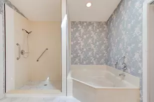 317 Glenbriar Cir, Daytona Beach, FL 32114 - Photo 32