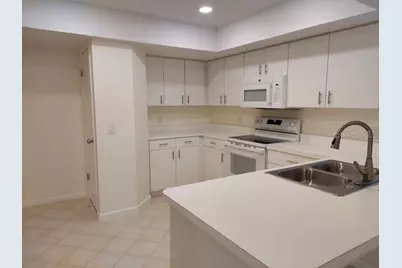 10 Masters Court, Palm Coast, FL 32137 - Photo 6