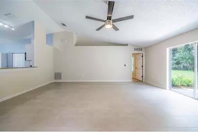 19 Burrell Place, Palm Coast, FL 32137 - Photo 18