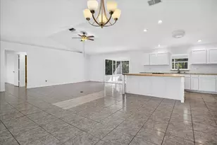 11 Sweet Bay Dr, Palm Coast, FL 32137 - Photo 14