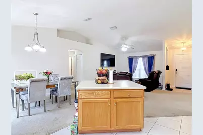 8 Bainbridge Lane, Palm Coast, FL 32137 - Photo 10