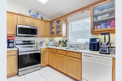 8 Bainbridge Lane, Palm Coast, FL 32137 - Photo 8