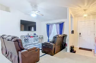 8 Bainbridge Ln, Palm Coast, FL 32137 - Photo 14