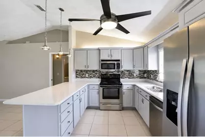 4 Severn Court, Palm Coast, FL 32164 - Photo 6