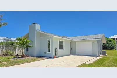 1956 N Daytona Avenue, Flagler Beach, FL 32136 - Photo 1