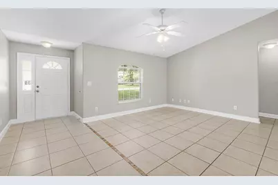 39 Pinwheel Lane, Palm Coast, FL 32164 - Photo 2
