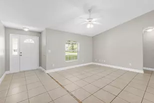 39 Pinwheel Ln, Palm Coast, FL 32164 - Photo 2