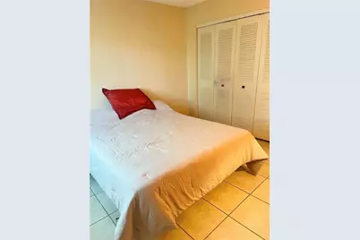 310 Palm Coast Parkway NE #101, Palm Coast, FL 32137 - Photo 18