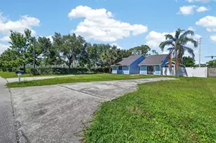 58 Bradmore Ln, Palm Coast, FL 32137 - Photo 4