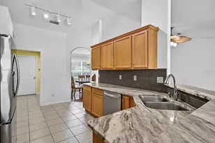 25 Ryken Ln, Palm Coast, FL 32164 - Photo 10