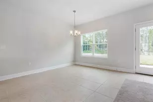 9 Squirrel Pl, Palm Coast, FL 32164 - Photo 4