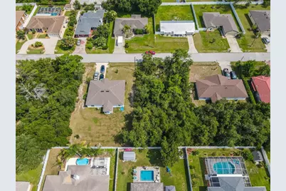 76 Freeport Lane, Palm Coast, FL 32137 - Photo 8