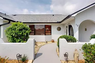 12 Classic Ct S, Palm Coast, FL 32137 - Photo 2