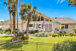 3555 John Anderson Dr, Ormond Beach, FL 32176 - Photo 2