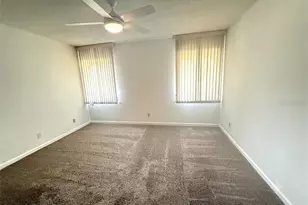 42 Club House Dr, Palm Coast, FL 32137 - Photo 16