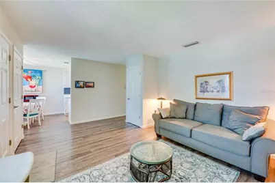 840 Center Avenue #100, Holly Hill, FL 32117 - Photo 6