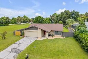 3 Casper Dr, Palm Coast, FL 32137 - Photo 2