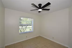 90 Sleepy Hollow Trail, Palm Coast, FL 32164 - Photo 4