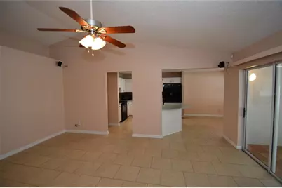 90 Sleepy Hollow Trail, Palm Coast, FL 32164 - Photo 10