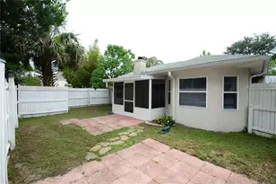 90 Sleepy Hollow Trail, Palm Coast, FL 32164 - Photo 2