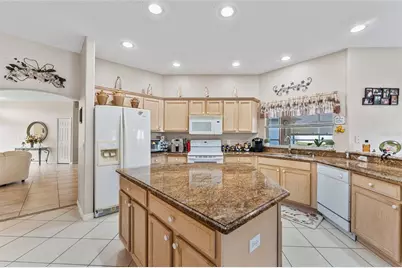 16 London Drive, Palm Coast, FL 32137 - Photo 16