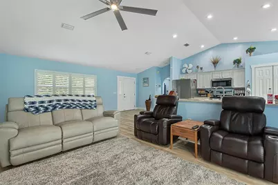 62 Bayside Drive, Palm Coast, FL 32137 - Photo 6