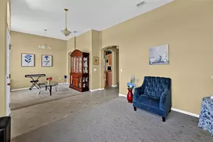 7 Phoenix Ln, Palm Coast, FL 32164 - Photo 4