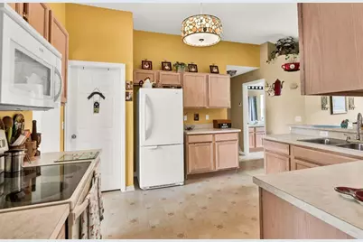 7 Phoenix Lane, Palm Coast, FL 32164 - Photo 10