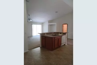 63 Bannbury Lane, Palm Coast, FL 32137 - Photo 4