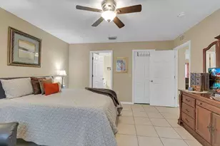 27 Patric Dr, Palm Coast, FL 32164 - Photo 12