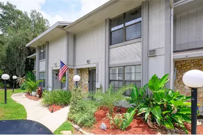 21 Oakwood Park, Ormond Beach, FL 32174 - Photo 2