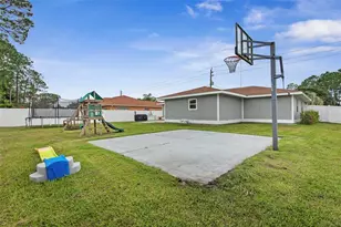 107 Burroughs Dr, Palm Coast, FL 32137 - Photo 34