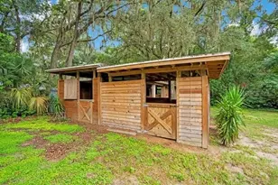 560 N Lake Pleasant Rd, Apopka, FL 32712 - Photo 38