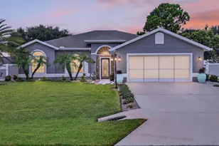 29 Ludlow Ln E, Palm Coast, FL 32137 - Photo 2