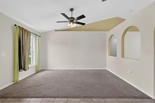 6 Brownstone Ln, Palm Coast, FL 32137 - Photo 8