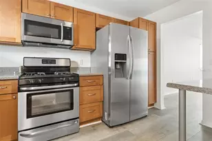 5501 80th St N, Saint Petersburg, FL 33709 - Photo 10