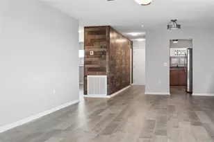 5501 80th St N, Saint Petersburg, FL 33709 - Photo 6