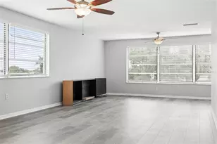 5501 80th St N, Saint Petersburg, FL 33709 - Photo 14