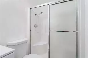 5501 80th St N, Saint Petersburg, FL 33709 - Photo 20